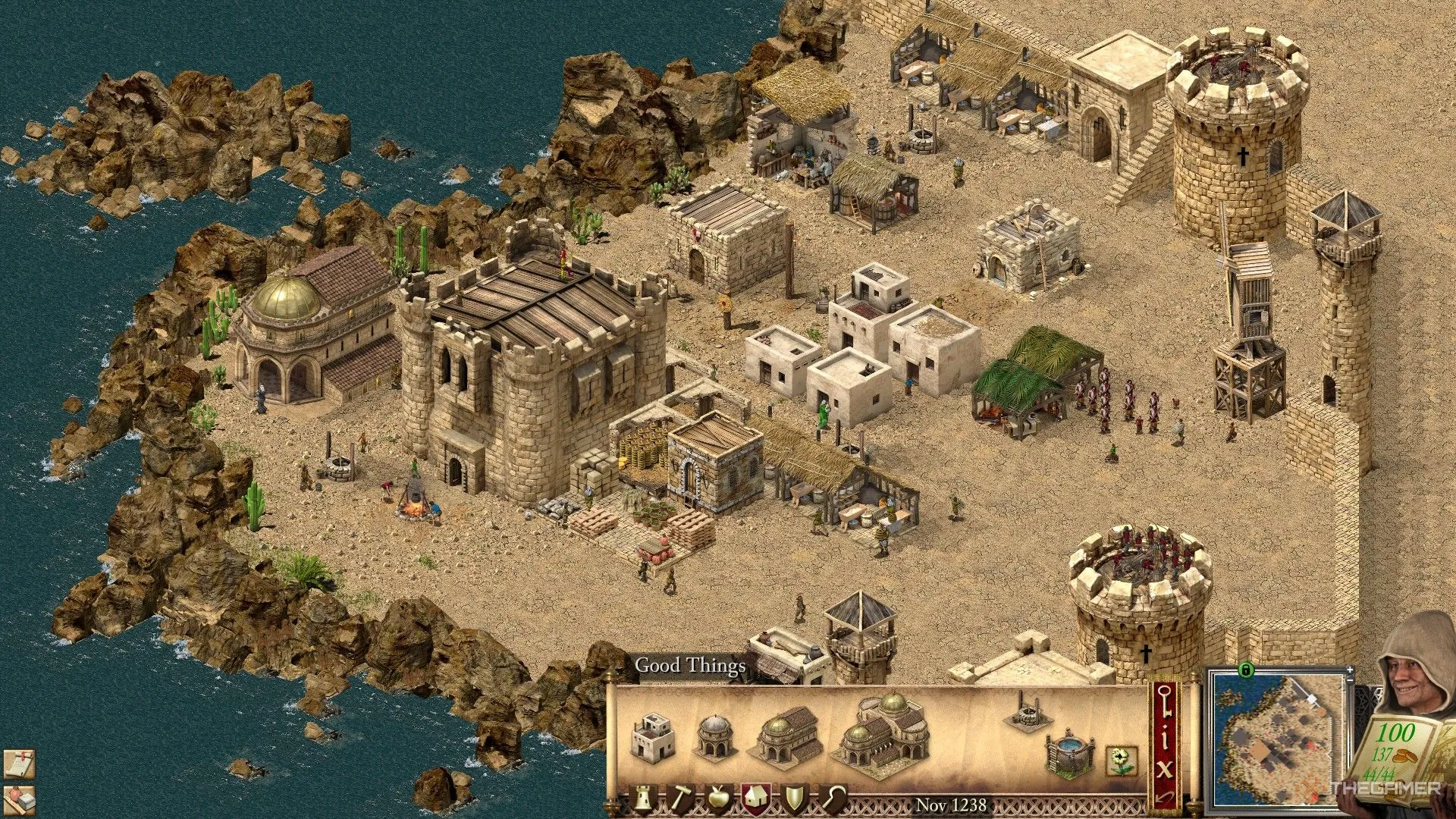 Khung cảnh bắt đầu một nhiệm vụ chiến dịch trong Stronghold Crusader Definitive Edition, với pháo đài và nhà thờ được xây sẵn.