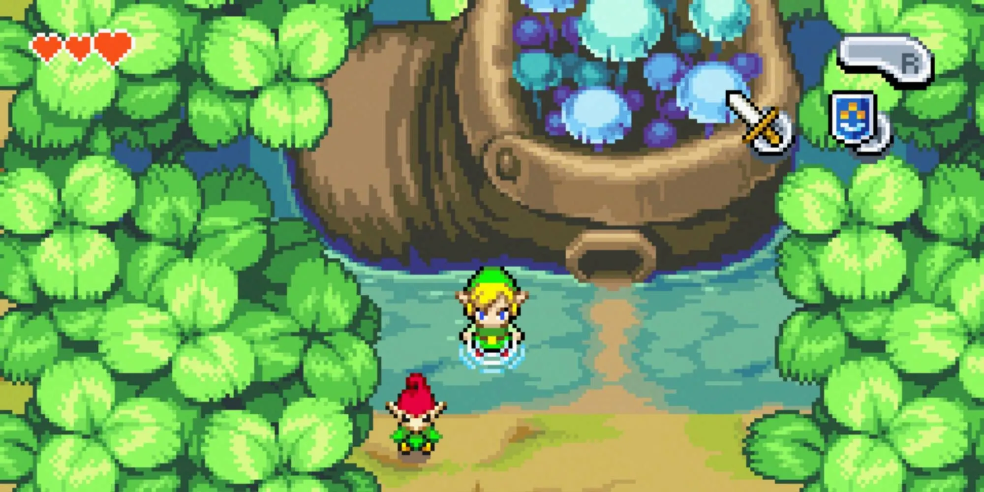 Link và một Picori đứng bên ngoài một ngôi nhà hình chiếc giày trong The Legend of Zelda: The Minish Cap