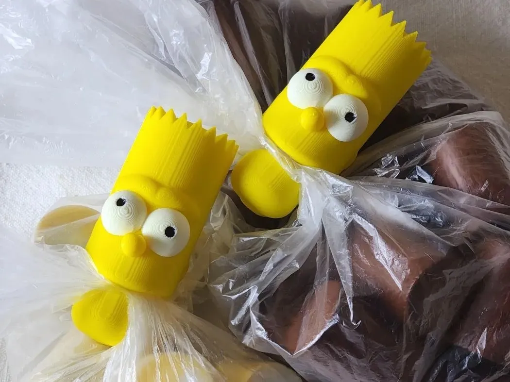 Kẹp túi snack in 3D có nam châm dán tủ lạnh, giúp bảo quản đồ ăn gọn gàng